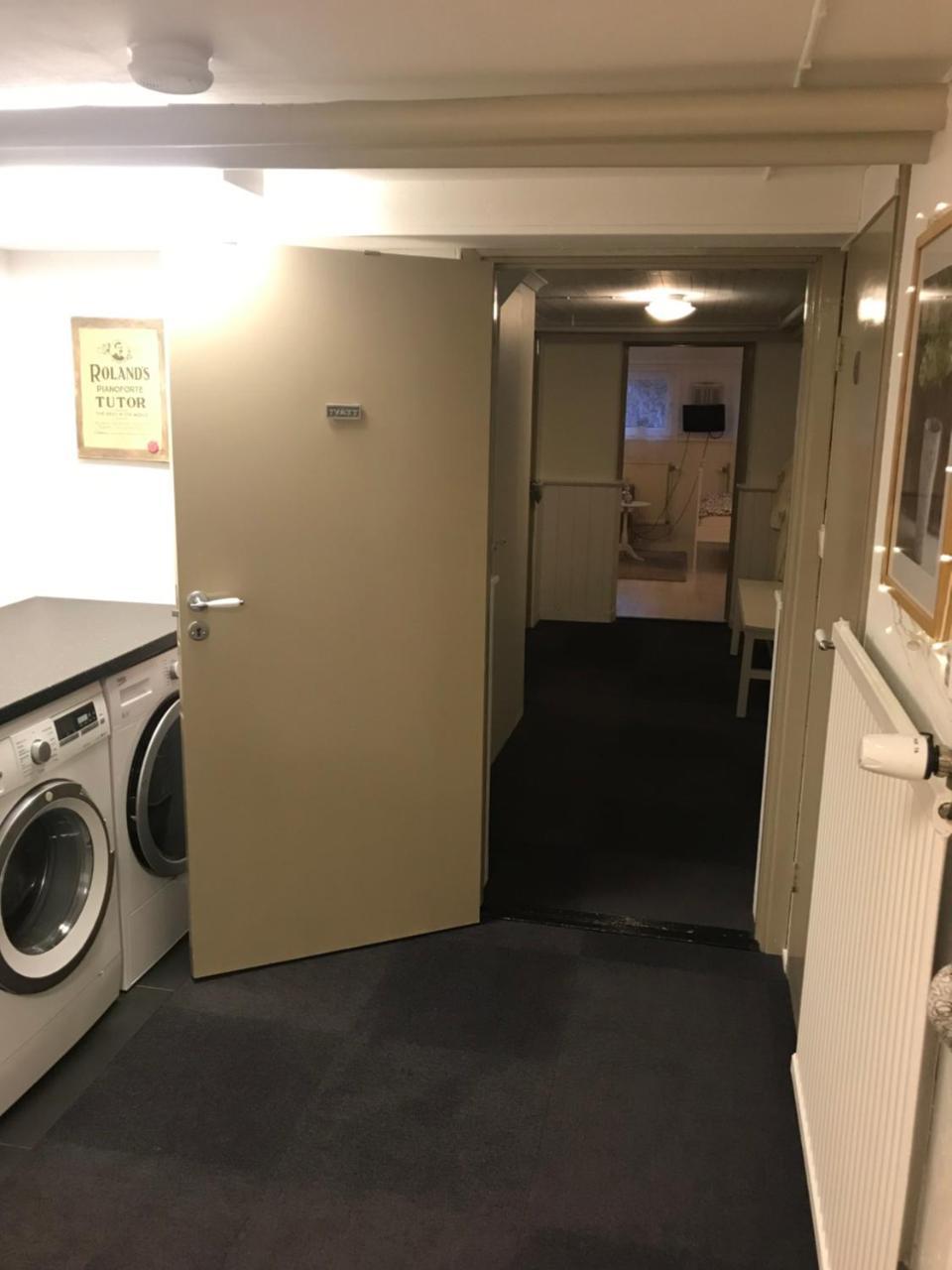 Room With Pentry, Separate Entrance, No Cardpayment Gränna Eksteriør billede