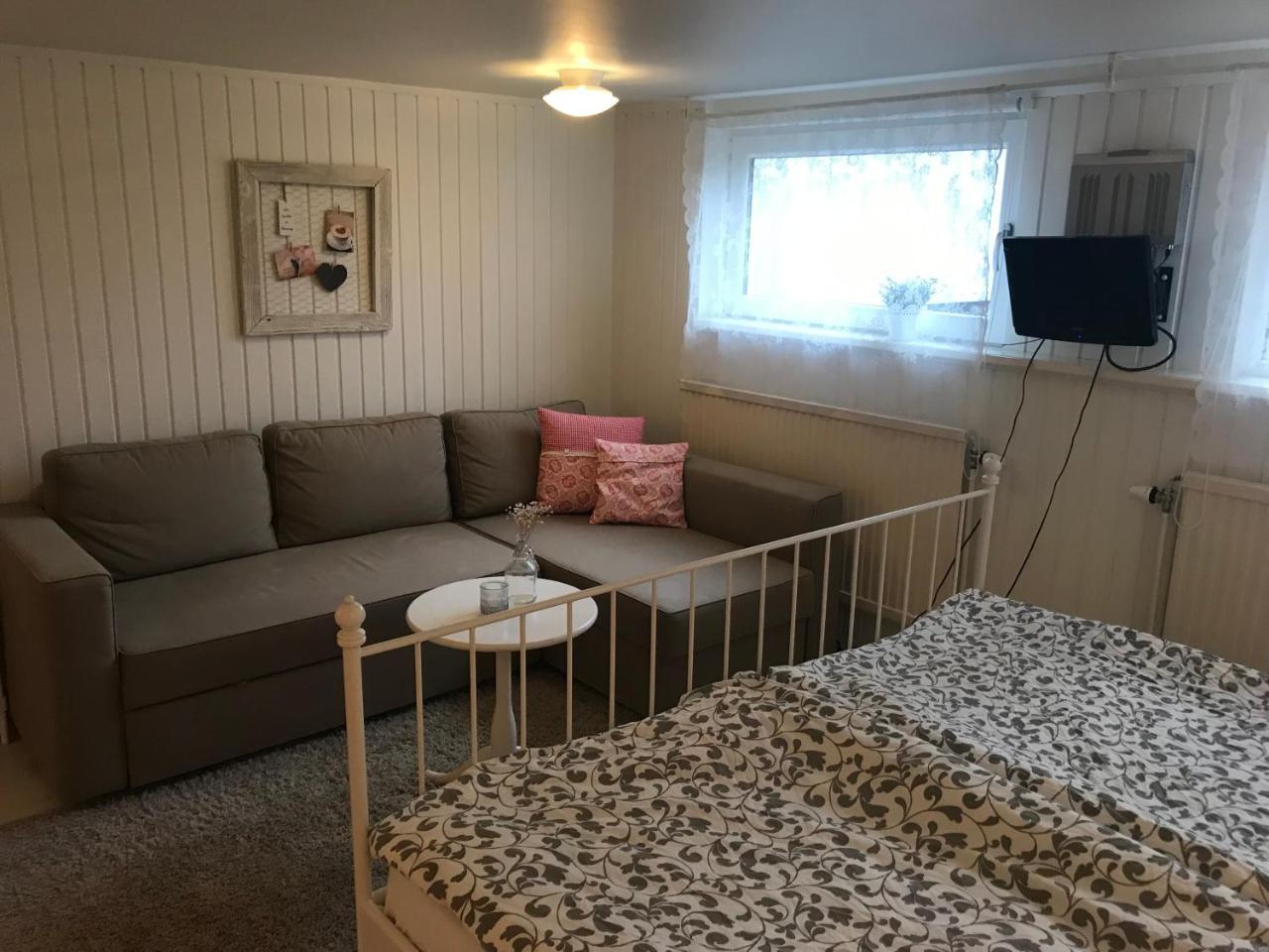 Room With Pentry, Separate Entrance, No Cardpayment Gränna Eksteriør billede