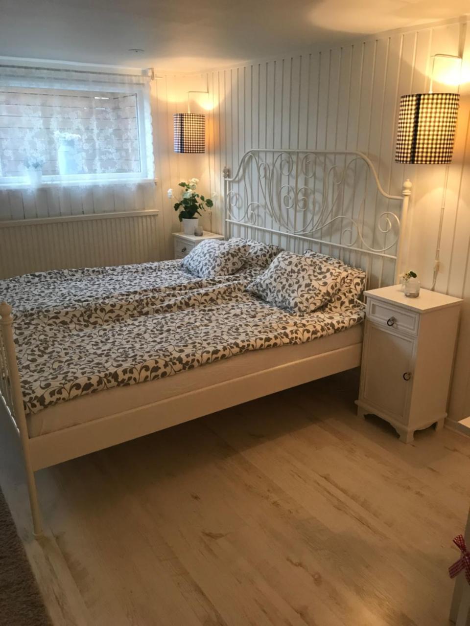 Room With Pentry, Separate Entrance, No Cardpayment Gränna Eksteriør billede